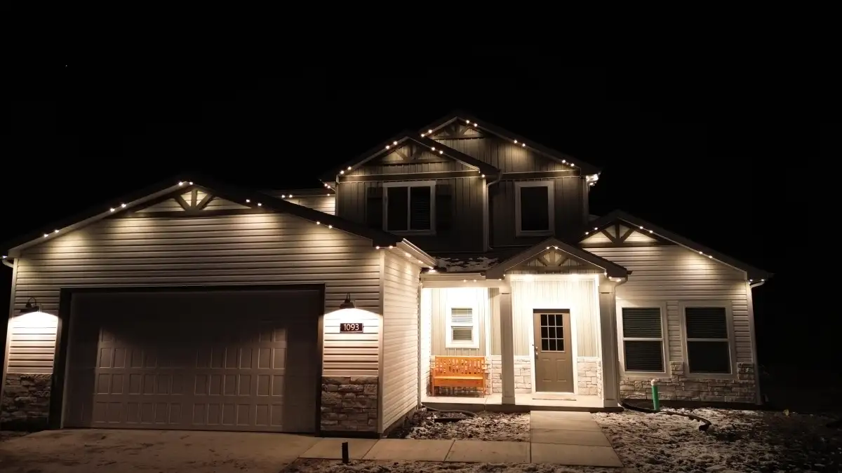 Smart outdoor lighting system controlled by smartphone app